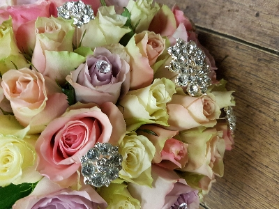 Heirloom Pin bouquet