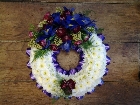 Traditional wreath in blue and white