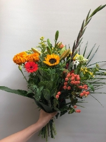 FLORISTS CHOICE HAND TIED BRIGHT and CHEERFUL